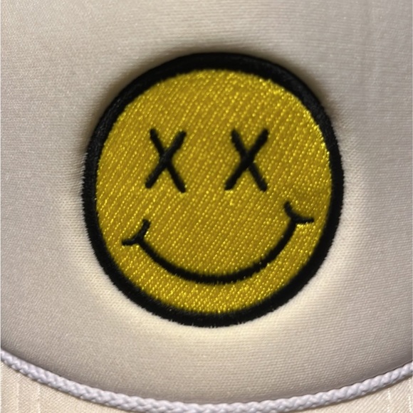 SOLD - NWOT NISSIN Emoji Snapback Cap - Picture 3 of 10
